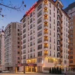 Фото Отель Ramada by Wyndham Bishkek Centre (Рамада Виндхэм )