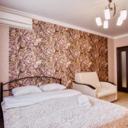 Фото Отель Elhome (ЭльХоум) на улице Пятая просека 93