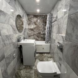 3-комнатные апартаменты улучшенные Сочи, Адлерский район, Известинская 25