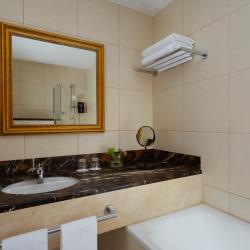 Номер стандарт с 1 двуспальной кроватью