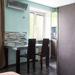 Фото Апартаменты на улице Кошурникова 13