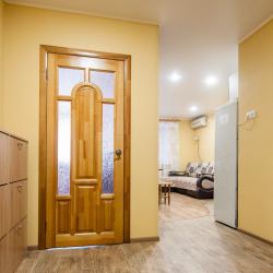 Фото Апартаменты на улице Корабельная 12