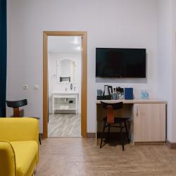 Фото BoogelWoogel Bar&Hotel Rosa Khutor (БугельВугель Бар&Отель Роза Хутор)