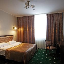 Номер стандарт с 1 двуспальной кроватью