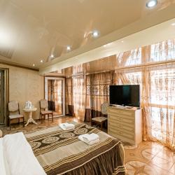 Фото Отель Гостевой дом на Тенистой