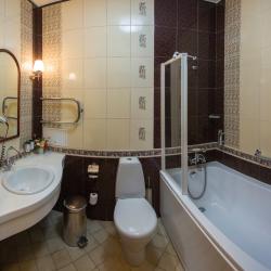 Номер стандарт с 1 двуспальной кроватью