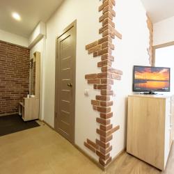 Фото Апартаменты на улице Петропавловская 46