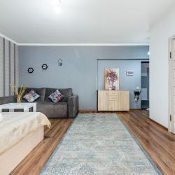 Фото Отель Meridian Apartments (Мередиан Апартментс) на улице Мукагали Макатаева 131 корпус 8