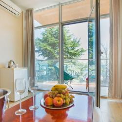 ART HOUSE HOTEL (Арт Хаус) — 79f30f5d065c8fe0cfbb95362506f2d8
