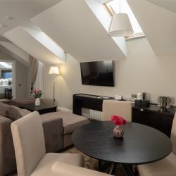 Фото Отель Пестриков