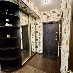 Фото Апартаменты на улице Курчатова 76