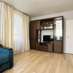 2-комнатные апартаменты улучшенные Right Room на 65 лет Победы д.4 с 1 двуспальной кроватью