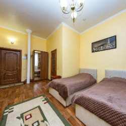 Фото Отель Маленький Париж