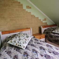 Номер стандарт с 2 односпальными кроватями (мансарда)