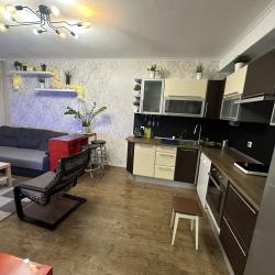 Фото Апартаменты Поэма на улице Есенина 16 корпус 1