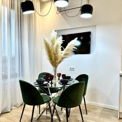 Фото Отель Moscow Apartment на Шмитовский проезд 39 к8