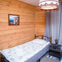 Номер стандарт с 2 односпальными кроватями Вишня