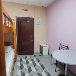 Кровать в 2-местном общем женском номере