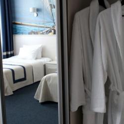 Номер стандарт с 2 односпальными кроватями (с завтраком)