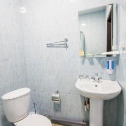 Номер стандарт с 1 двуспальной кроватью