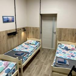 Кровать в общем номере