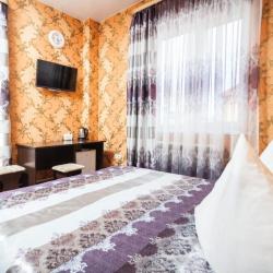 Номер стандарт с 1 двуспальной кроватью