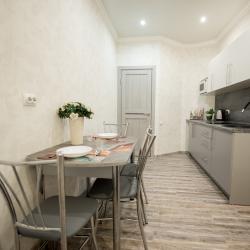 Фото Отель Smile Apartments (Смайл Апартментс) на улице Малиновского 74/68