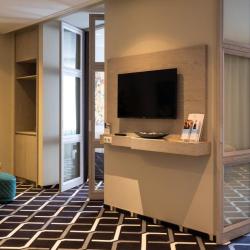 Фото Отель Островский