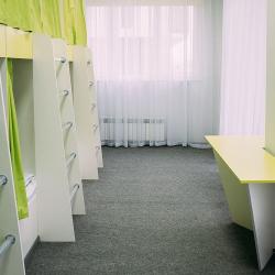 Кровать в 12-местном общем номере