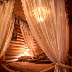 Фото Отель Holiday park (Холидей Парк)