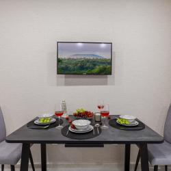 Фото Апартаменты на улице Николая Баженова 2а