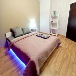 Фото Апартаменты на улице Ленсовета, 43к3
