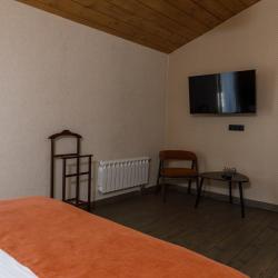 2-комнатный коттедж в лесу №2