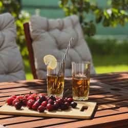 Дом у яблони