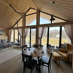 Фото Отель BarnHouse Village (БарнХаус Виллэдж)