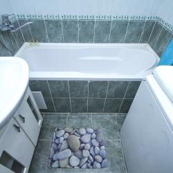 Фото Апартаменты на улице Островского 19