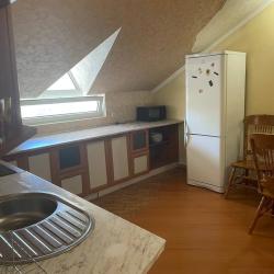 Cтандарт улучшенный с двумя двуспальными кроватями и собственной кухней