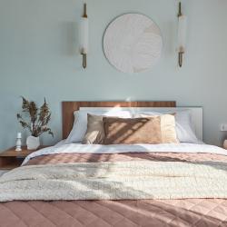 Фото Отель ЖИВИТЕ У МОРЯ! Шикарная трехкомнатная квартира в премиальном ЖК .Панорамный вид на море и горы (парковка, Wi-Fi)