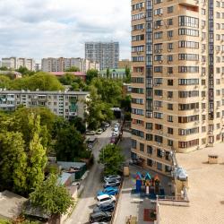 Фото Апартаменты на проспекте Буденовский 120