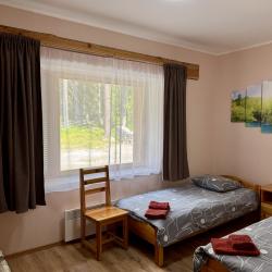Комната в коттедже Чародеи 2 кровати (без балкона)