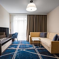 Фото Отель Ramada Hotel & Suites by Wyndham Novosibirsk Zhukovka (Рамада )