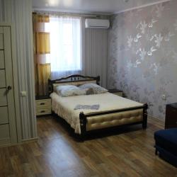 Номер люкс с 1 двуспальной кроватью