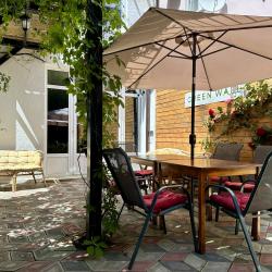 Фото Отель GreenWall (Гринволл)