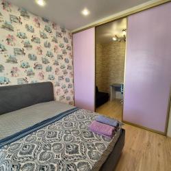 6-местные апартаменты люкс 30 Лет Победы 50