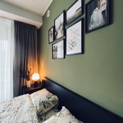 Фото Апартаменты на улице Сибревкома 7/1