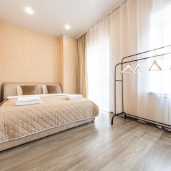 Фото Апартаменты на улице Петра Ломако 12