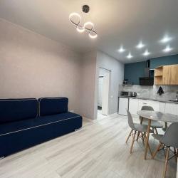 Фото Апартаменты на улице Ясный Берег, 3