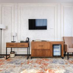 Фото Отель Grand Mildom (Гранд Милдом)