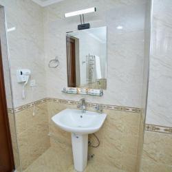 Номер стандарт с 1 двуспальной кроватью