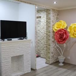 Фото Отель Я дома на улице Коммунаров 7